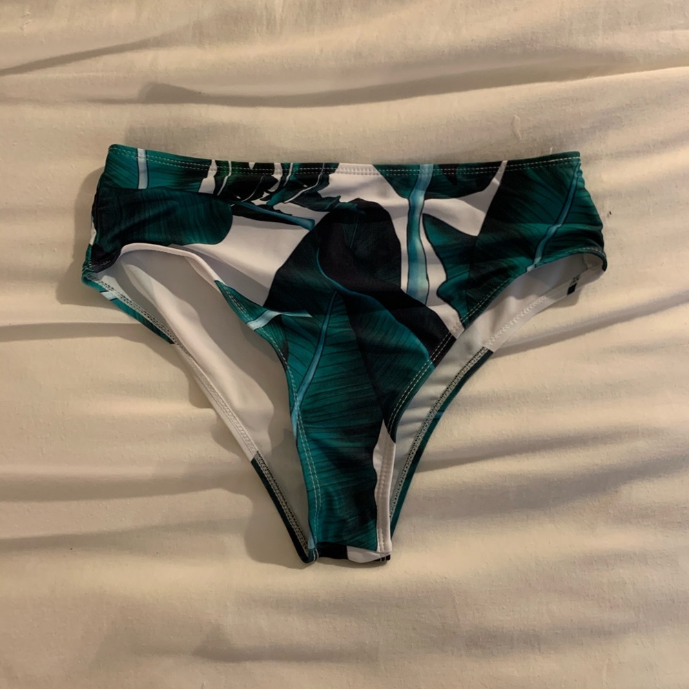 SHEIN high wasted leaf bikini bottoms